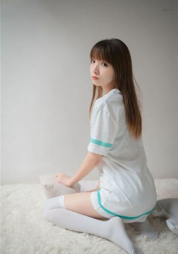 目迷五色