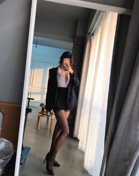 大学生第一次破女处a片