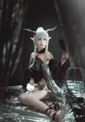 团鬼六女教师在线观看