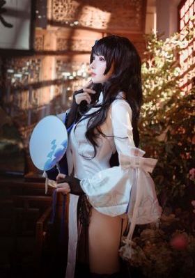 女大学沙龙